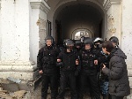 У Гостинному дворі «Беркут» напав на народних депутатів