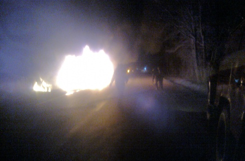 У Криму спалахнув екскурсійний автобус з пасажирами - фото