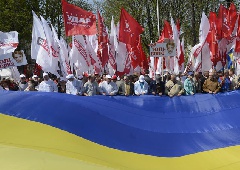 УДАР заявляє, що влада намагається зірвати «Вставай, Україно» у Донецьку - фото