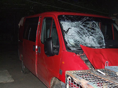 На Рівненщині водій на смерть збив трьох людей і втік - фото