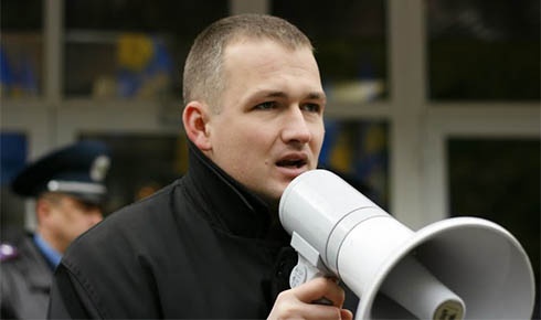 Свободівця Левченка викликають на допит до міліції - фото