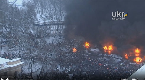 Грушевського палає, Євромайдан готується до розгону - фото