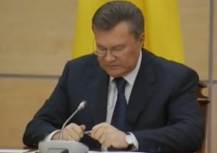 Інтерпол отримав запит на об’явлення Януковича у міжнародний розшук - фото
