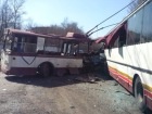 У Харцизьку зіткнулися тролейбус та автобус, є загиблі
