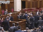 Мільярдерша з КПУ Оксана Калетник напала на депутата. Додано відео