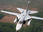 Терористи підбили Су-24, та пілот зміг знищити ворожу зенітку і посадив літак на землю