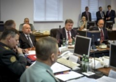 Президент провів розширене засідання Генштабу ЗСУ - фото