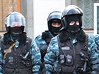 Прокуратура розслідує надмірну охорону працівниками «Беркуту» будинку Пшонки