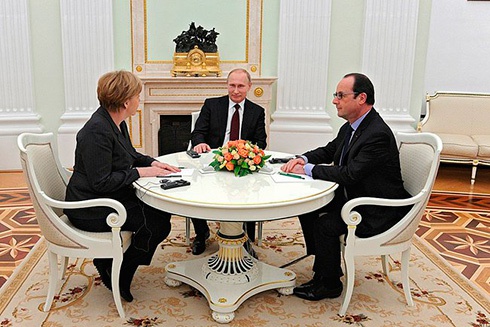 Меркель і Олланд зустрілися з Путіним - фото