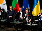 Порошенко: Сьогодні Україна є новою передовою лінією оборони Європи
