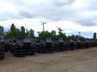 В Україну прибули 55 бронемашин Saxon