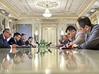 Президент закликає терористів «ЛНР/ДНР» відмовитися від псевдовиборів