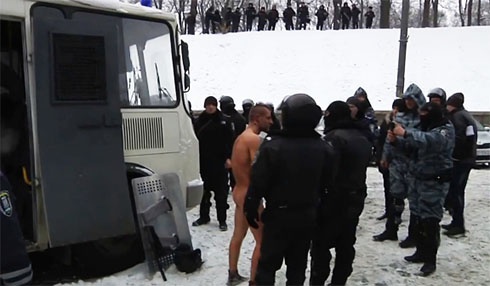 Збочинець з «Беркуту» предстане перед судом за знущання над Гаврилюком - фото