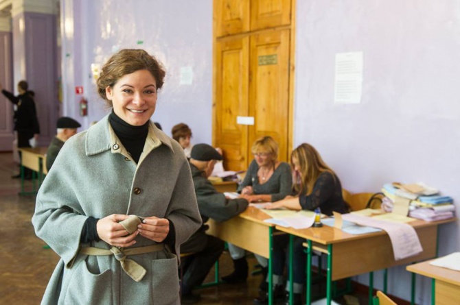 Марію Гайдар видворили з виборчої дільниці - фото
