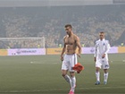 Ярмоленко викинув футболку гравця-суперника після програшу