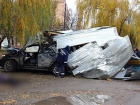 У Кам’янець-Подільському позашляховик протаранив зупинку, є жертви