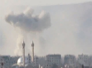 Близько 45 цивільних вбито при бомбуванні Дамаска - фото
