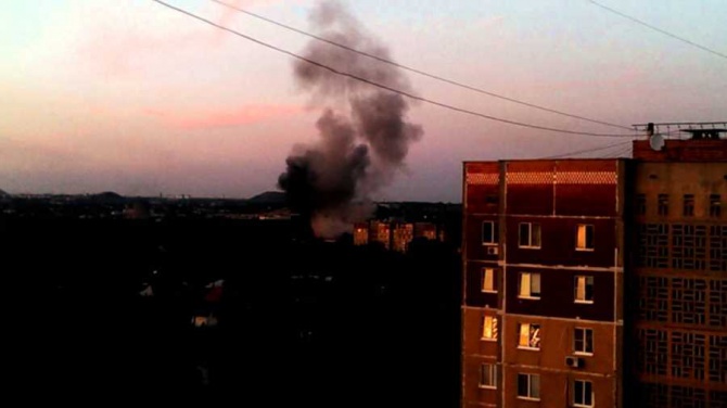 На зупинці в Донецьку стався вибух, про що заявляють в «МВС» фейкової республіки - фото