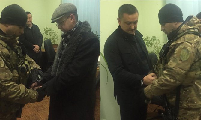 У Чернівцях на хабарі затримано двох керівників фіскальної служби - фото