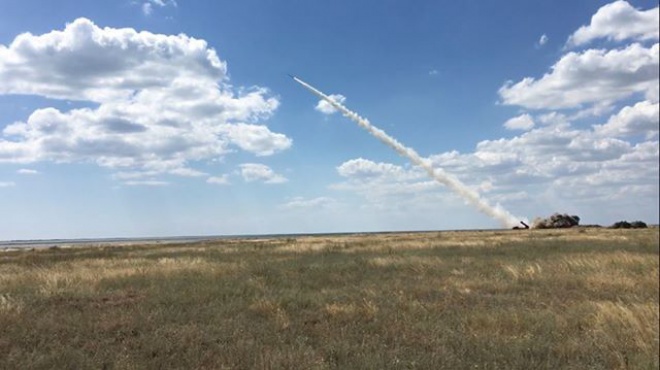 Україна успішно випробувала ракети власного виробництва - фото