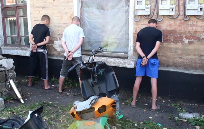 Бойовики «ДНР» звинувачують дітей в диверсійній діяльності - фото