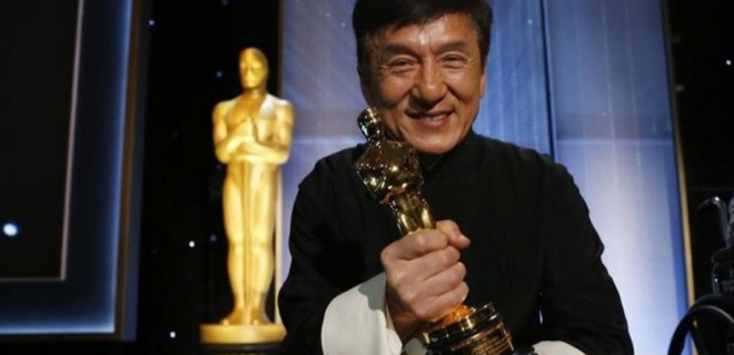 Джекі Чан отримав «Оскара» за вклад в кінематограф - фото