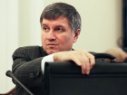 Аваков все ж вирішив перервати свій візит до Канади у зв′язку зі смертью поліцейських в Княжичах