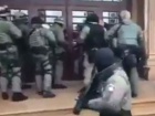 Проведено 25 обшуків у справі щодо дерибану Жукового острову