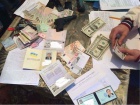 Помічника нардепа БПП затримали за хабар