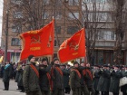 У Кривому розі нацгвардійці пройшлись парадом з прапорами, які пропагують тоталітарний режим