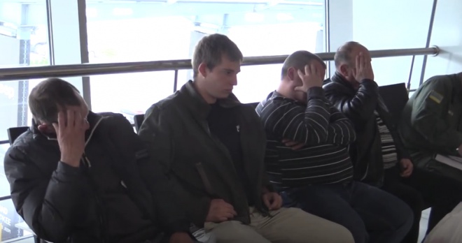 Двоє членів арештованого судна «Норд» втекли з України, сімох зупинили - фото