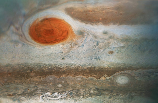 NASA показало зблизька Велику червону пляму на Юпітері - фото