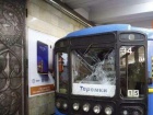 На Контрактовій чоловік кинувся під потяг метро