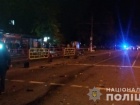 В Одесі автівка влетіла в зупинку, загинуло 3 людини. Оновлено