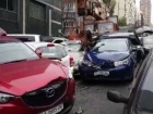 В Києві автокран зім’яв штук 15 авто