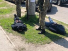 ДБР: інструктор-розвідник Нацгвардії спалив жінці автомобіль, вимагаючи $5 тис