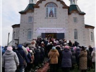 Хвора жінка сходила у церкву: заразила щонайменше 19 людей