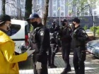 Поліція напала на журналіста перед Кабміном