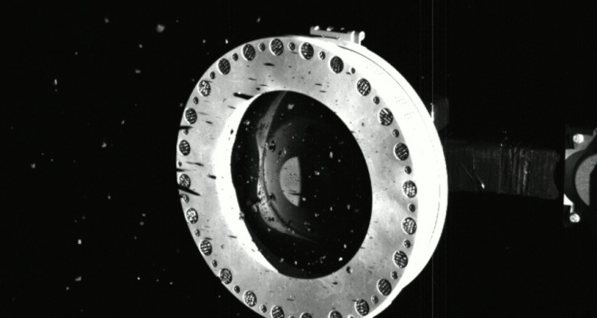 OSIRIS-REx розгубив частину астероїдного матеріалу - фото