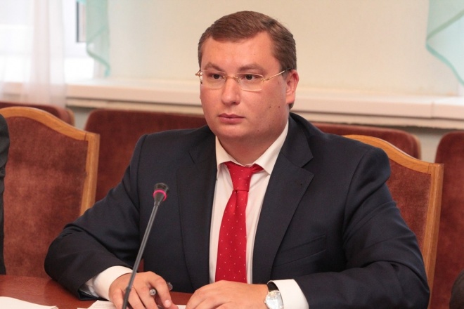 Зеленський призначив заступником Єрмака "недолюстрованого" чиновника часів Януковича - фото