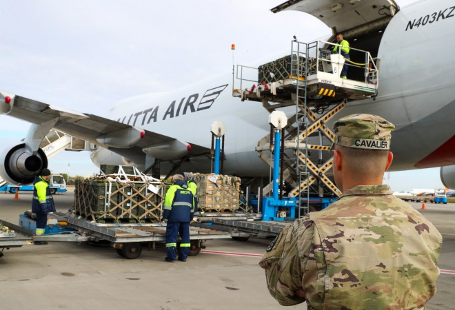 США доставили в Україні безпекову допомогу - фото