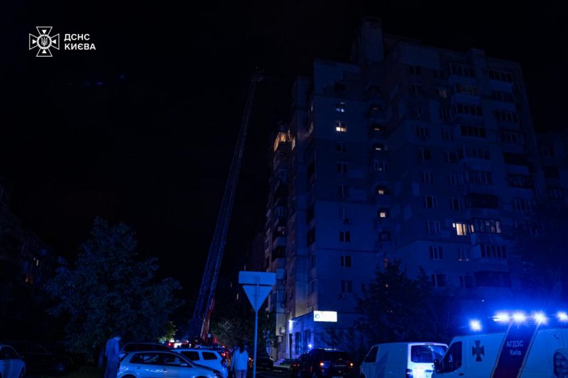 Внаслідок атаки Києва виникли руйнування та загоряння, є постраждалі - фото