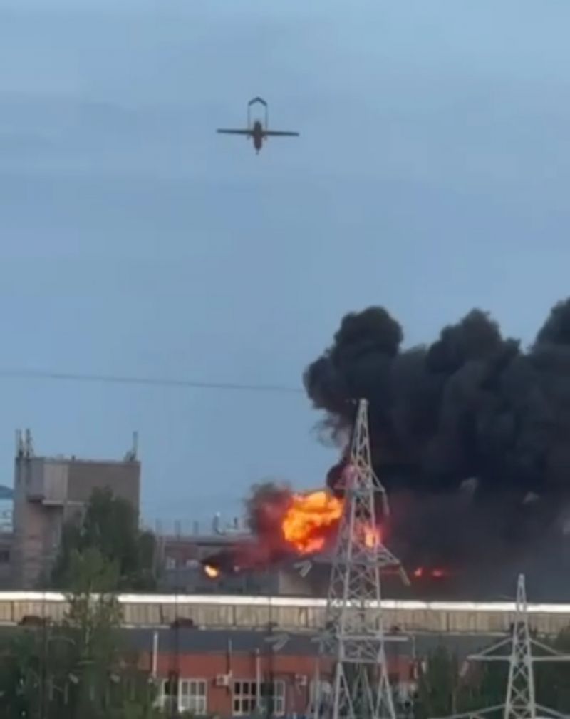 «Добрі» безпілотники атакували оборонне виробництво в Чебоксарах - фото
