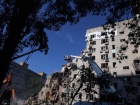 В Києві внаслідок російської атаки понад десять загиблих, зруйнована житлова багатоповерхівка