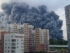 Під москвою масштабно палають два величезні складські хаби