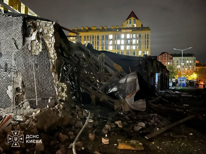 В Києві внаслідок нічної атаки загинула людина - фото