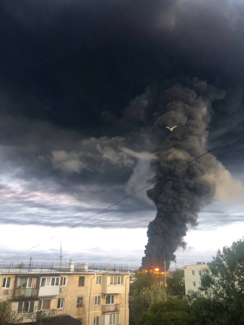 Севастополь пожар на нефтебазе 1