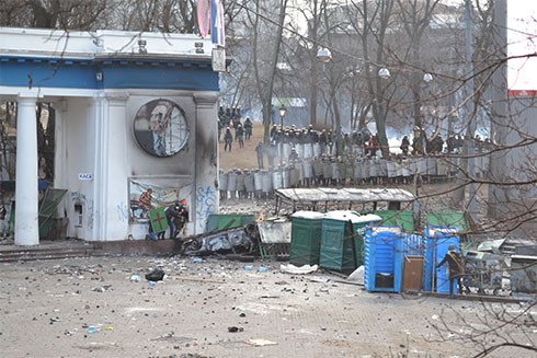 столкновения на Грушевського в Киеве 20 января - фото 5