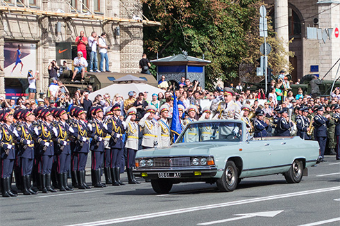 военный парад на Крещатике ко Дню Независимости - фото 1