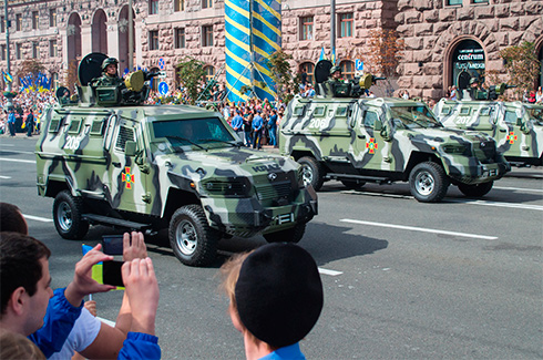 військовий прад на Хрещатику до Дня Незалежності - фото 3